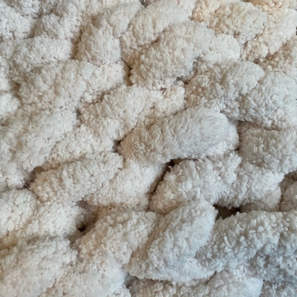 Handmade Crochet Purse - Picture 3 of 5